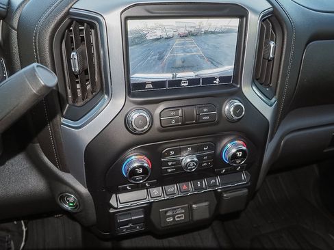 Certified 2021 GMC Sierra 1500 SLT image 16