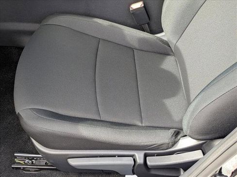 New 2025 Nissan Sentra S image 4