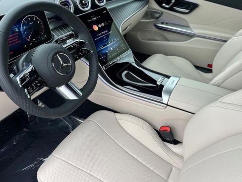 New 2026 Mercedes-Benz CLE 300 4MATIC Coupe image 4