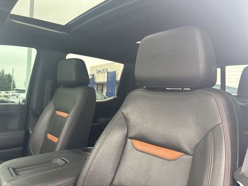 Used 2020 GMC Sierra 1500 AT4 w/ AT4 Premium Package image 10