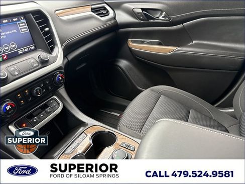 Used 2023 GMC Acadia SLE w/ Driver Convenience Package FWD image 26