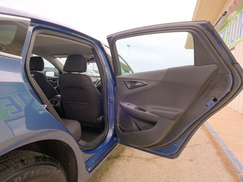 Used 2024 Chevrolet Malibu LT image 19