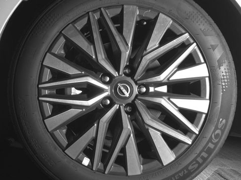 Used 2025 Nissan Altima 2.5 SV image 12