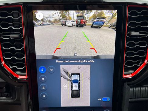 New 2025 Ford Ranger Raptor image 36