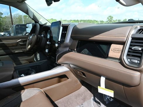 New 2026 RAM 1500 Limited AWD/4WD image 28