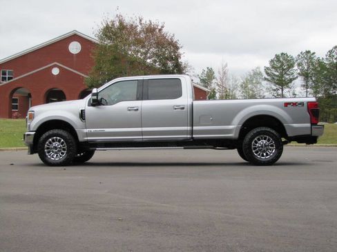 Used 2022 Ford F350 XLT w/ XLT Premium Package image 5