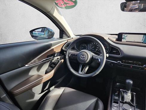 Used 2025 MAZDA CX-30 AWD 2.5 S w/ Premium Package image 19