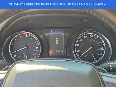 Used 2023 Toyota Camry SE FWD image 19
