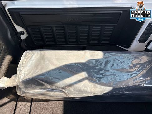 Certified 2025 Jeep Wrangler Unlimited Sport S 4xe image 39