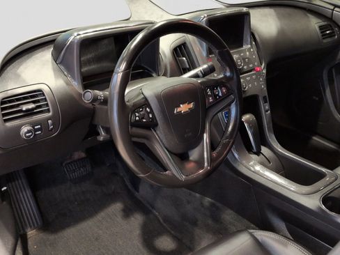 Used 2013 Chevrolet Volt Premium w/ Premium Trim Package image 2