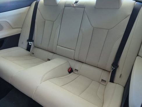 Used 2025 BMW 430i Coupe w/ M Sport Package image 24