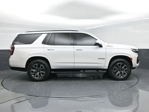 Used 2024 Chevrolet Tahoe Z71 w/ Luxury Package image 9