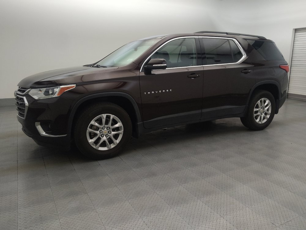 Used 2020 Chevrolet Traverse LT w/ LPO, Floor Liner Package AWD/4WD image 2