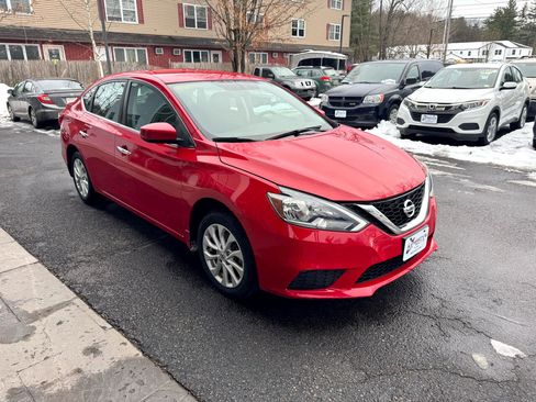 Used 2019 Nissan Sentra SV image 7