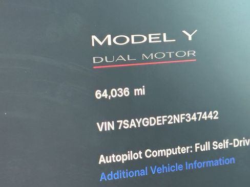 Used 2022 Tesla Model Y Performance image 31