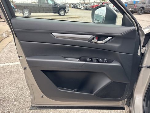 Used 2025 MAZDA CX-5 AWD 2.5 S w/ Preferred Package image 57