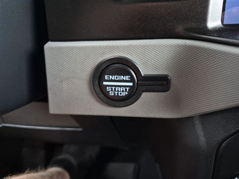 Used 2021 Ford Bronco Badlands image 22