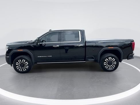 Used 2026 GMC Sierra 2500 Denali Ultimate AWD/4WD image 5