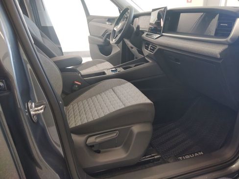 New 2026 Volkswagen Tiguan S AWD/4WD image 19