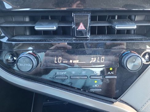 Used 2023 Toyota Camry LE FWD image 21