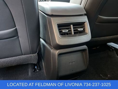 Used 2024 Chevrolet Equinox EV RS image 19