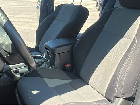 Used 2022 Toyota Tacoma 2WD Double Cab image 20