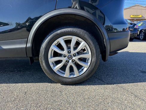 Used 2020 Nissan Rogue Sport S w/ Appearance Package AWD/4WD image 6