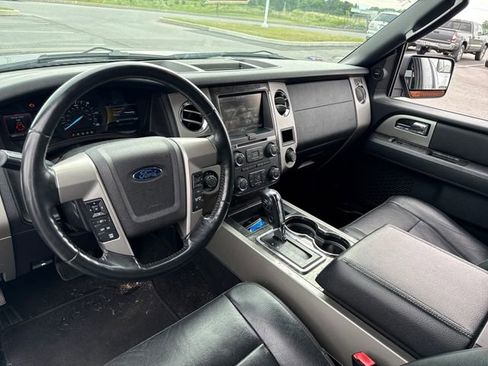 Used 2015 Ford Expedition Limited AWD/4WD image 16