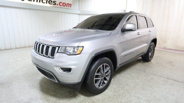 Used 2020 Jeep Grand Cherokee Limited AWD/4WD image 2