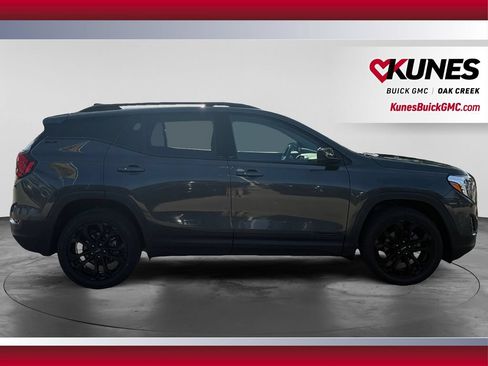 Used 2021 GMC Terrain SLE w/ Driver Convenience Package AWD/4WD image 12