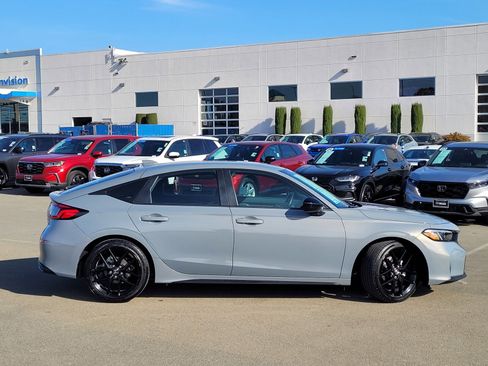 Certified 2025 Honda Civic Sport image 4