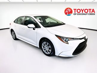 Used 2023 Toyota Corolla LE video 1