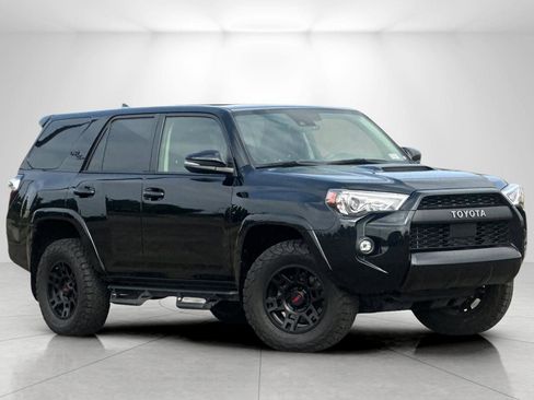 Used 2021 Toyota 4Runner TRD Off-Road Premium w/ Moonroof Package AWD/4WD image 1