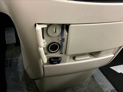 Used 2015 Honda Odyssey EX image 16