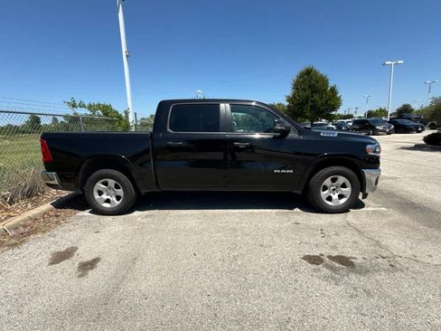 Used 2025 RAM 1500 Big Horn AWD/4WD image 6