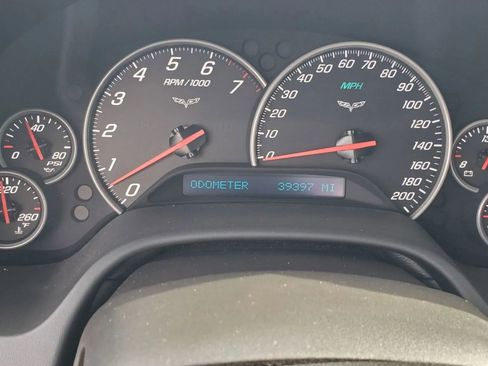 Used 2010 Chevrolet Corvette Coupe w/ Roof Package image 26