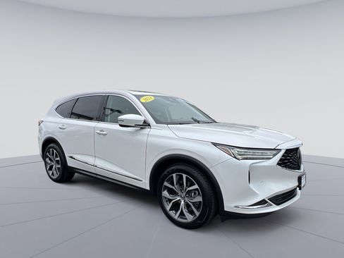 Certified 2024 Acura MDX FWD w/ Technology Package image 7