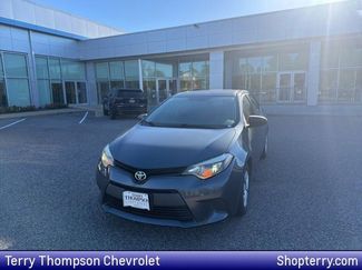 Used 2015 Toyota Corolla L video 1