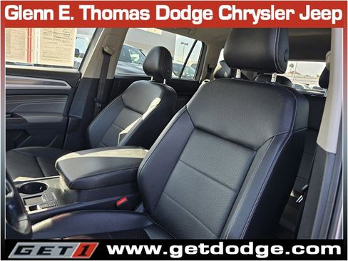 Used 2021 Volkswagen Atlas SE w/ Panoramic Sunroof Package image 17