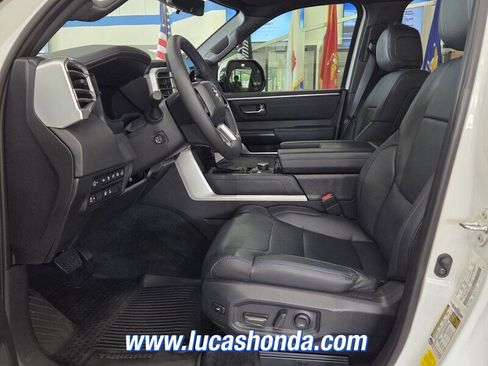 Used 2025 Toyota Tundra Platinum AWD/4WD image 7