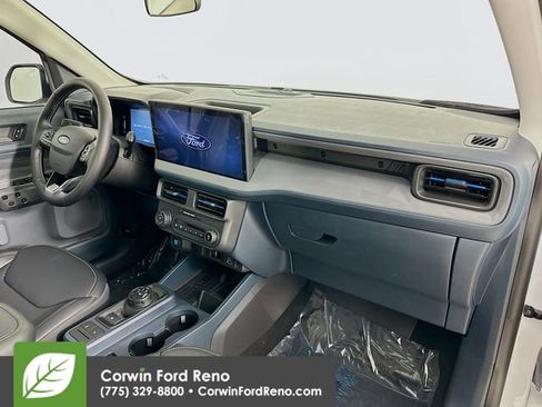 New 2025 Ford Maverick Lobo image 31