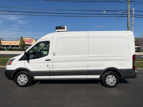 Used 2018 Ford Transit 250 148 Medium Roof w/ Exterior Upgrade Package RWD image 15