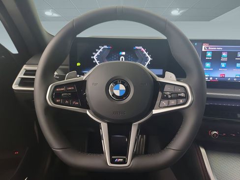 Used 2025 BMW 230i Coupe w/ M Sport Package image 9