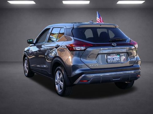 Used 2024 Nissan Kicks S image 6