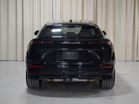 Used 2023 Lamborghini Urus S image 12