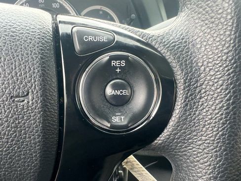 Used 2016 Honda Accord LX image 19