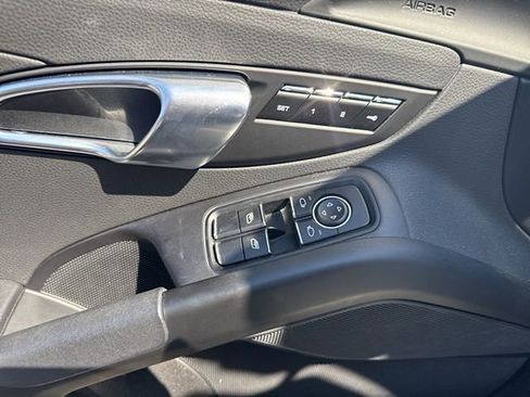 Used 2017 Porsche 718 Boxster S image 20