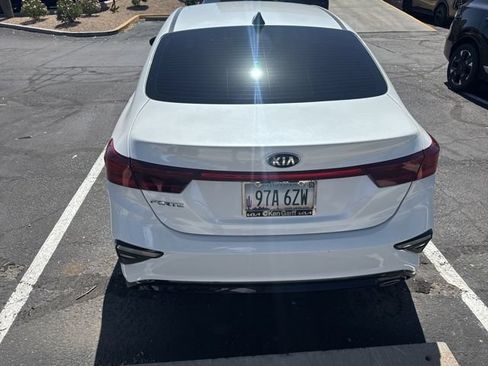 Used 2021 Kia Forte LXS FWD image 8