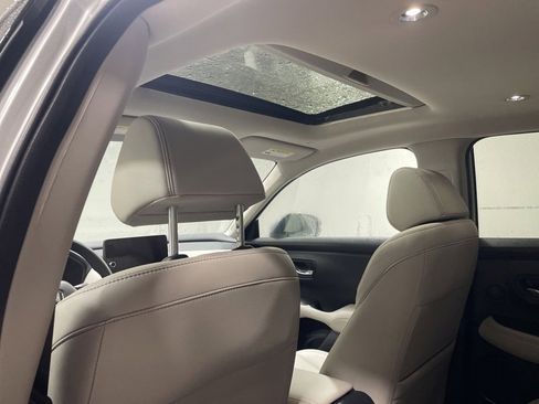 New 2026 Honda HR-V EX-L image 18