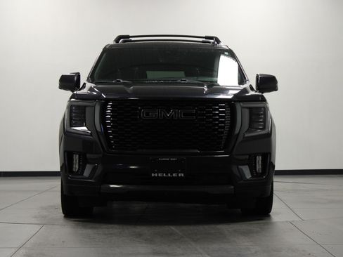 Used 2023 GMC Yukon Denali Ultimate AWD/4WD image 9